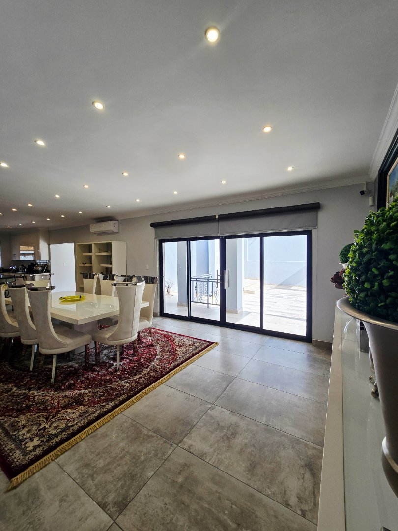 6 Bedroom Property for Sale in Wilkoppies North West